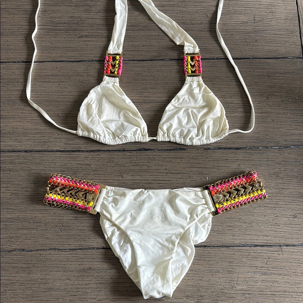 Beach Bunny White Bikini